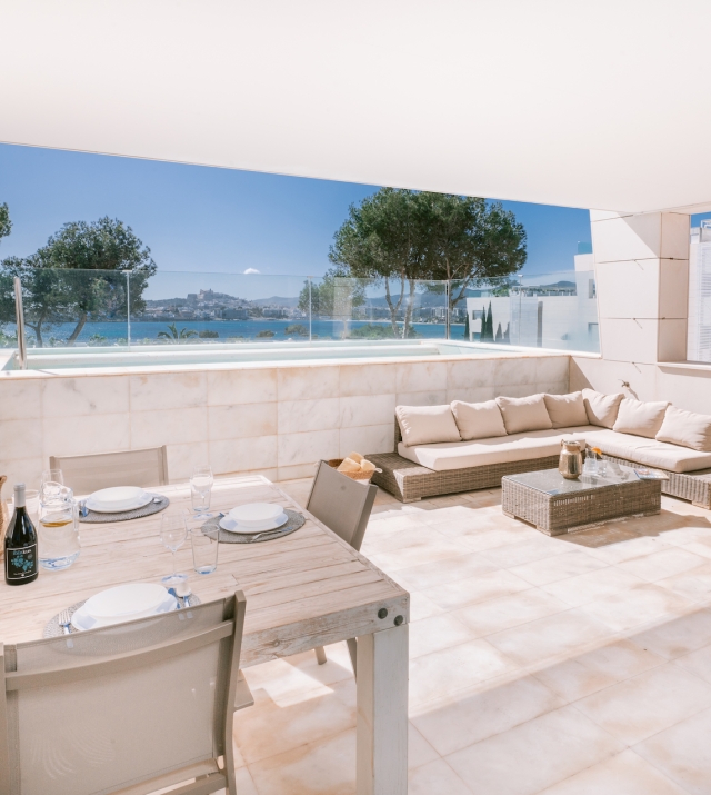 Resa Estates Talamanca for sale Pouet luxury terrace 3.JPG
